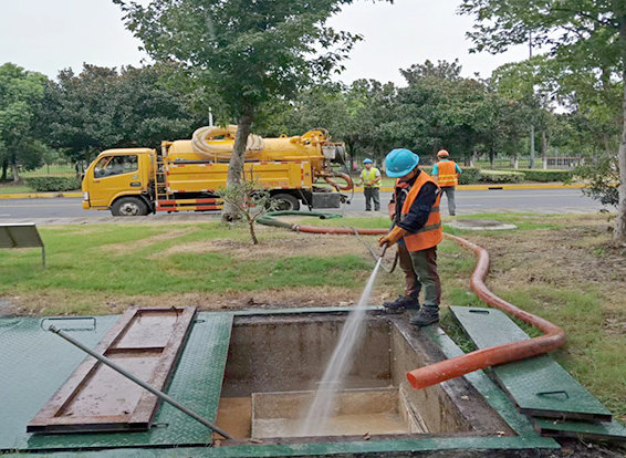 廉江化油池清理